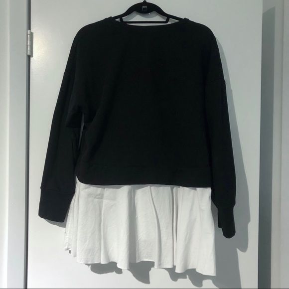 Black and white sweater - Picture 2 of 3